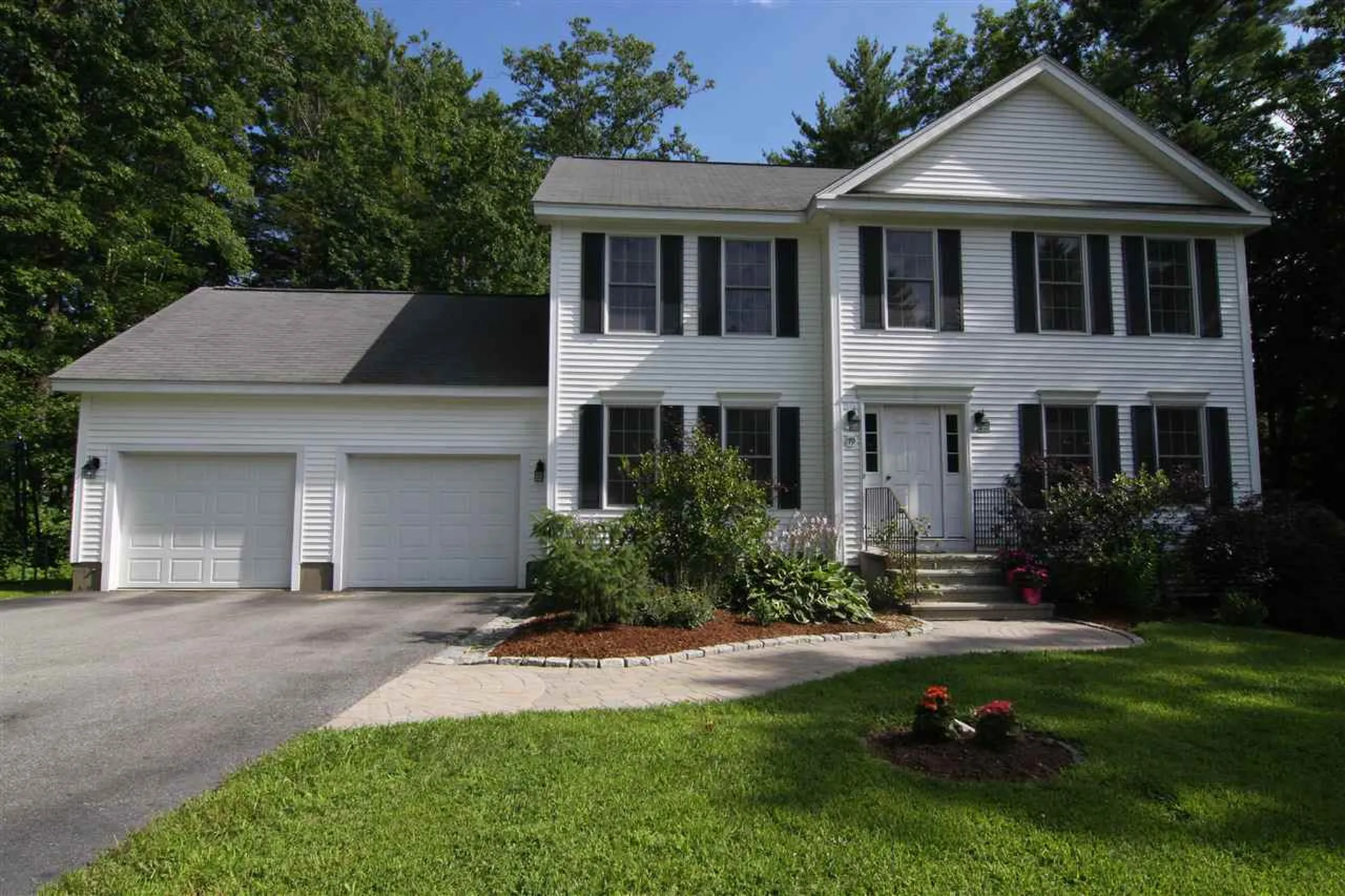 179 Ponemah Hill Road Milford NH 03055