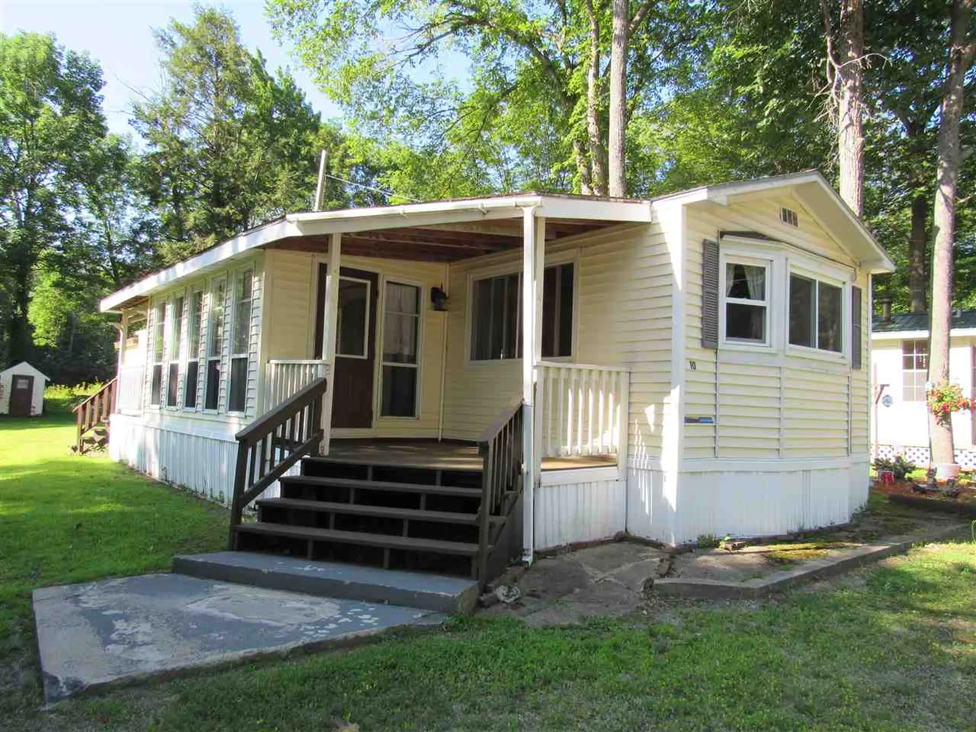 10 Corrigan Street Gorham NH 03581