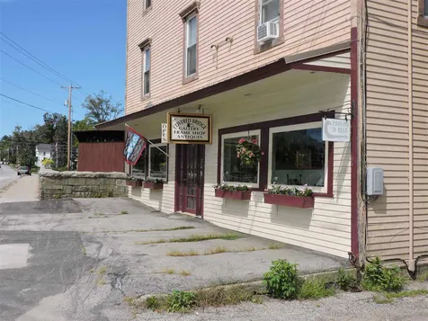 916 Main Street Hopkinton NH 03229