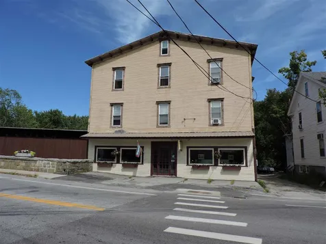 916 Main Street Hopkinton NH 03229