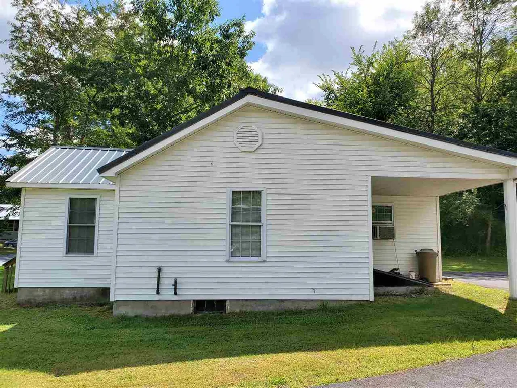 176 Twistback Road Claremont NH 03743
