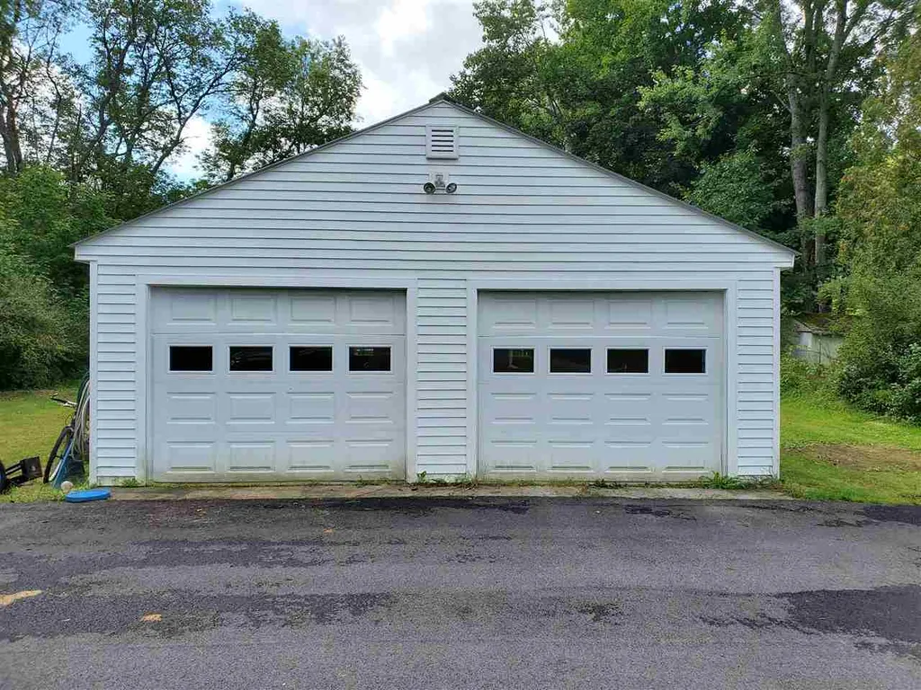 176 Twistback Road Claremont NH 03743
