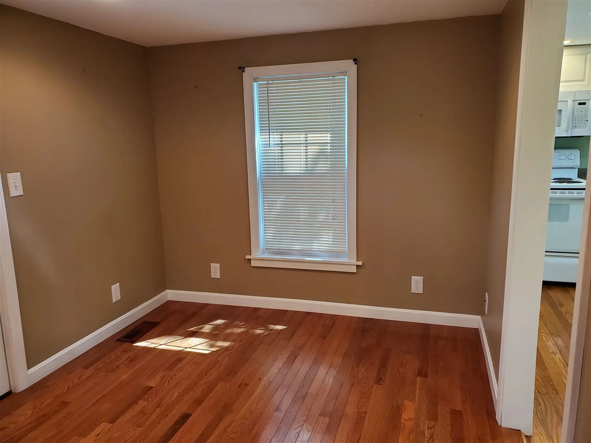 176 Twistback Road Claremont NH 03743