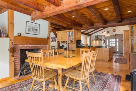 305 Middle Road Brentwood NH 03833