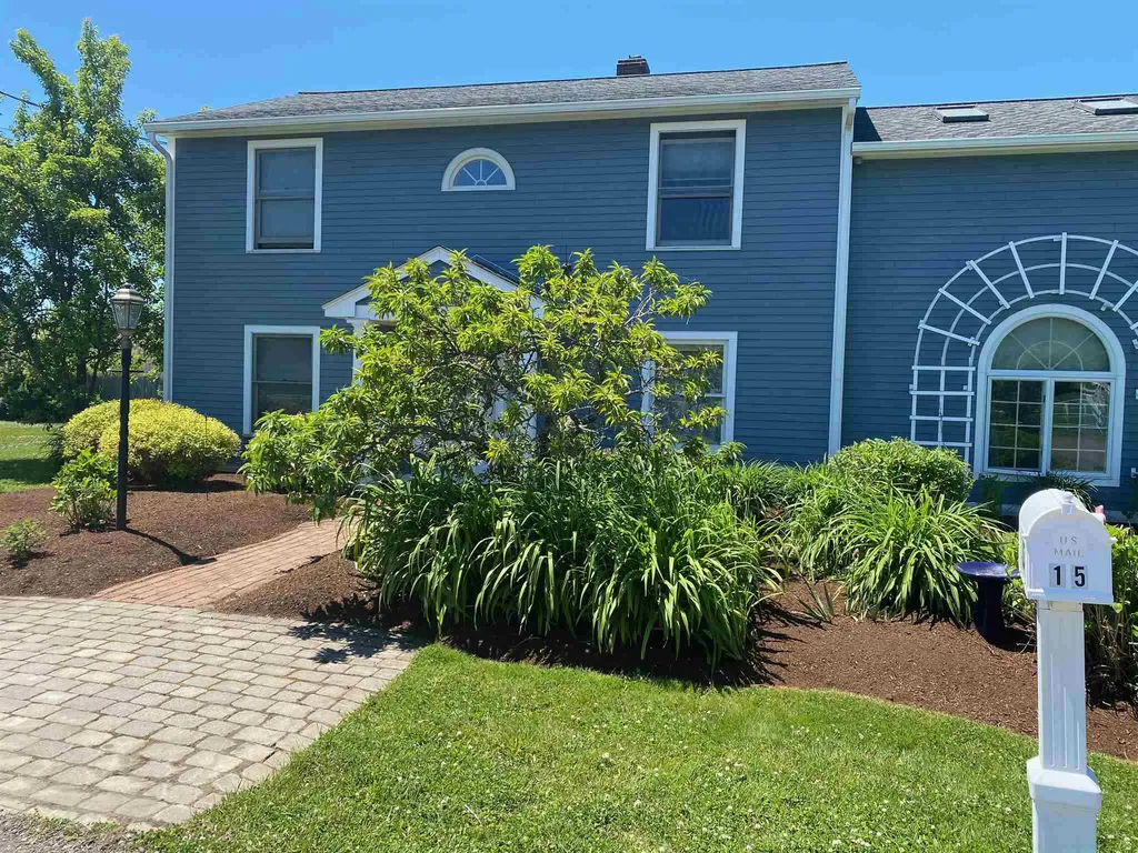 23 Foss Circle Rye NH 03870