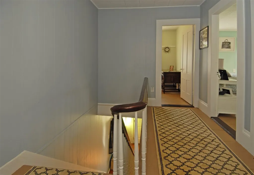 19 Jones Avenue Kittery ME 03904