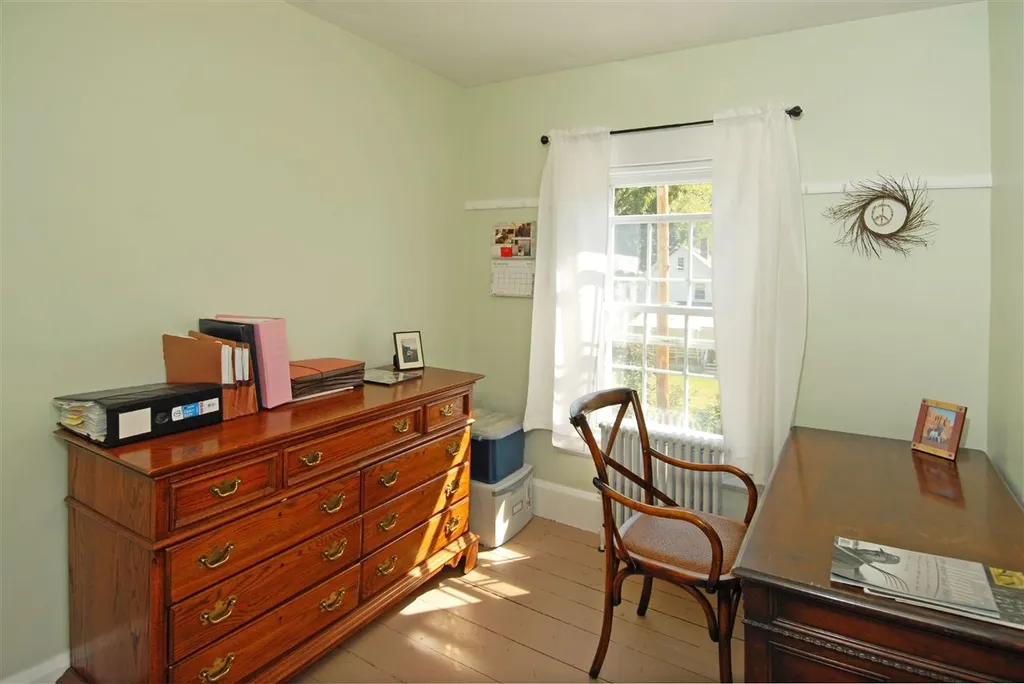 19 Jones Avenue Kittery ME 03904