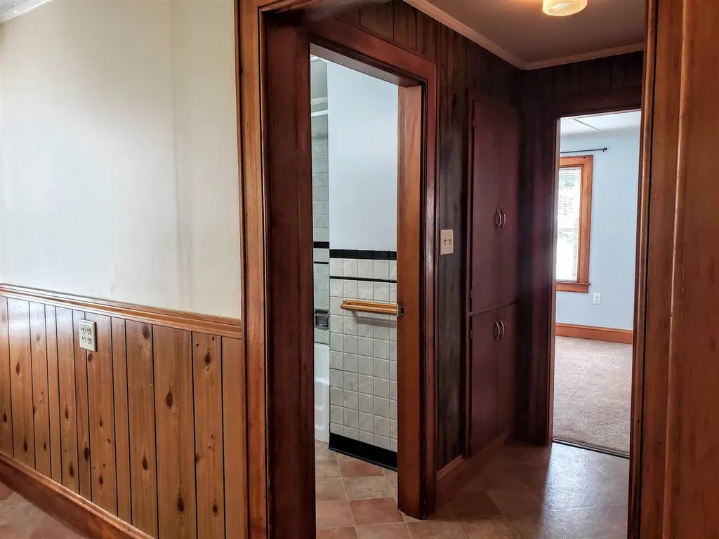 16 Roy Street Concord NH 03301