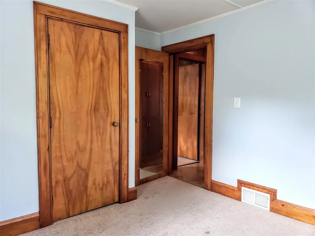 16 Roy Street Concord NH 03301