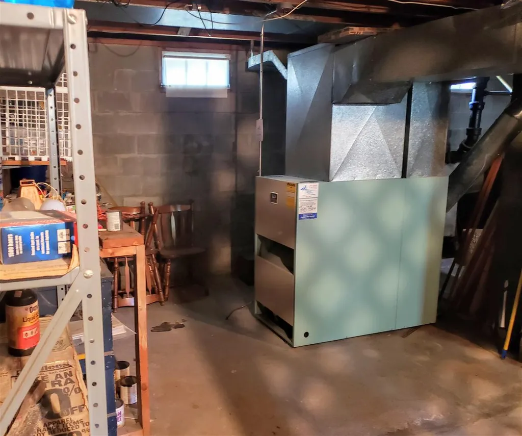 16 Roy Street Concord NH 03301