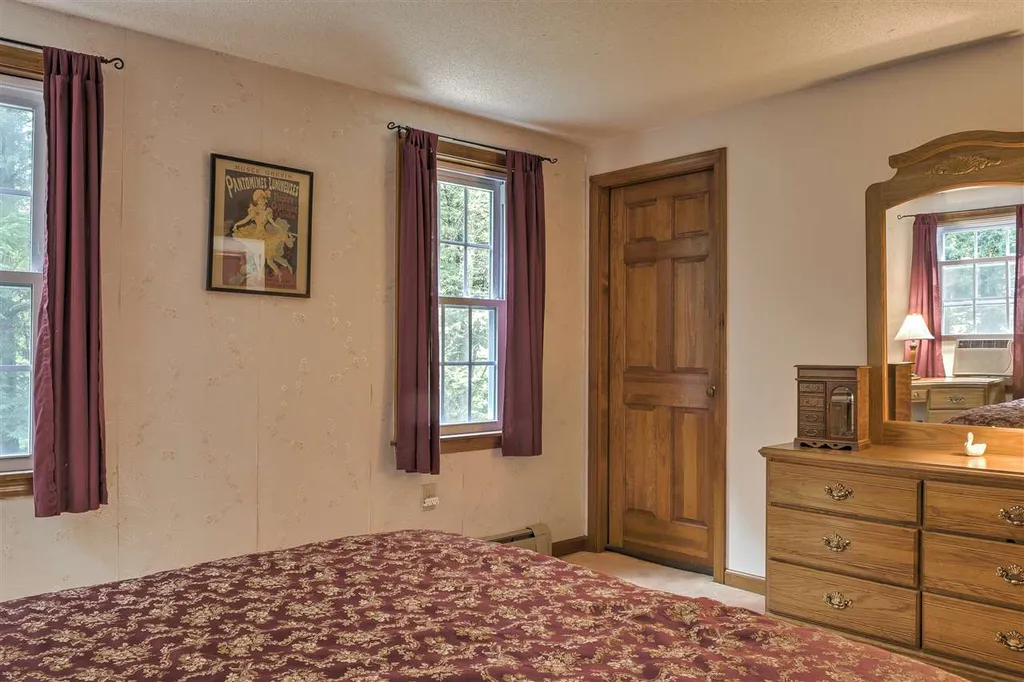 160 Darling Road Keene NH 03431