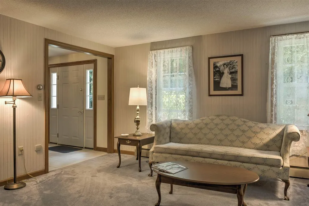 160 Darling Road Keene NH 03431