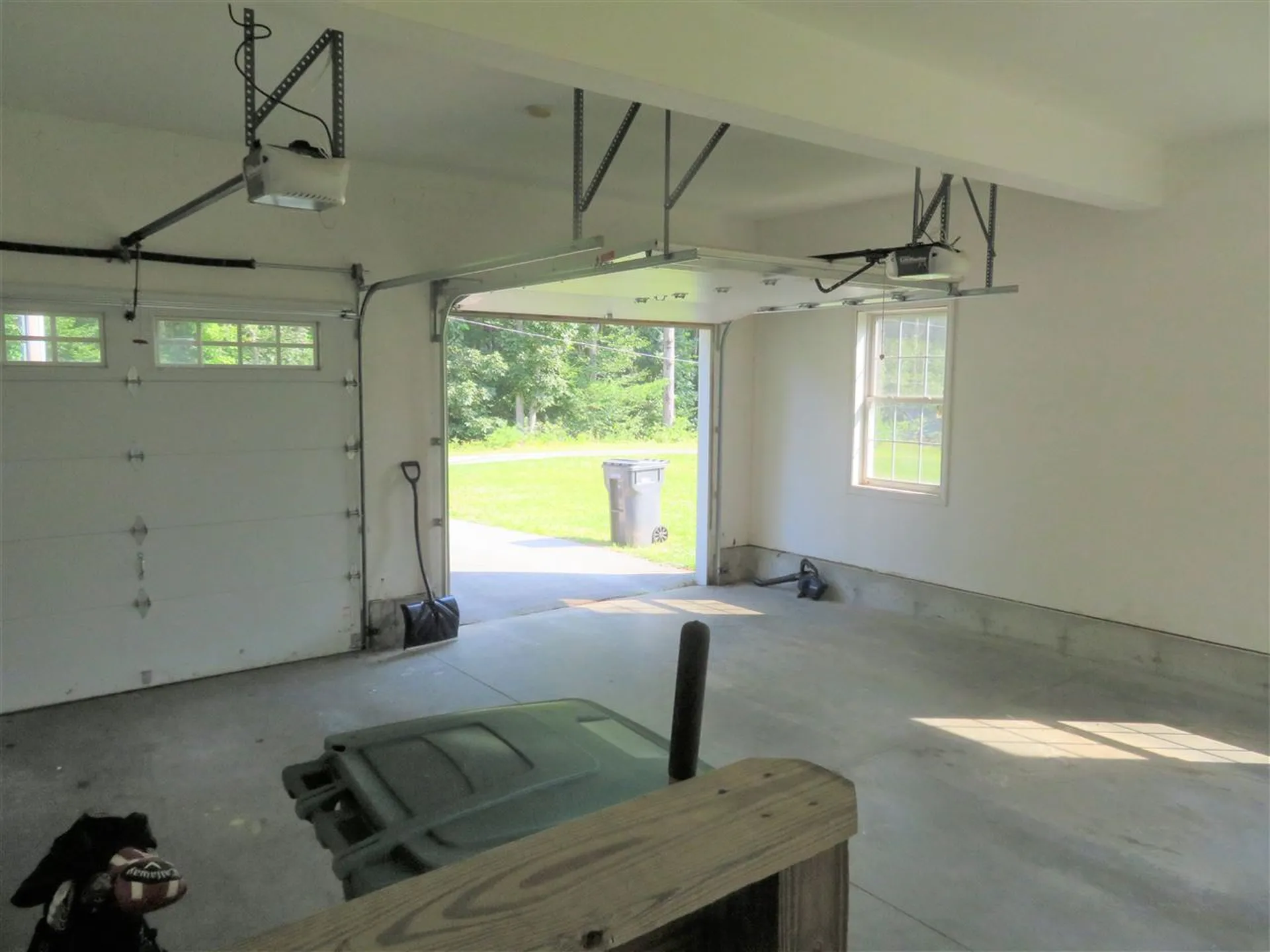 13 Giles Road East Kingston NH 03827