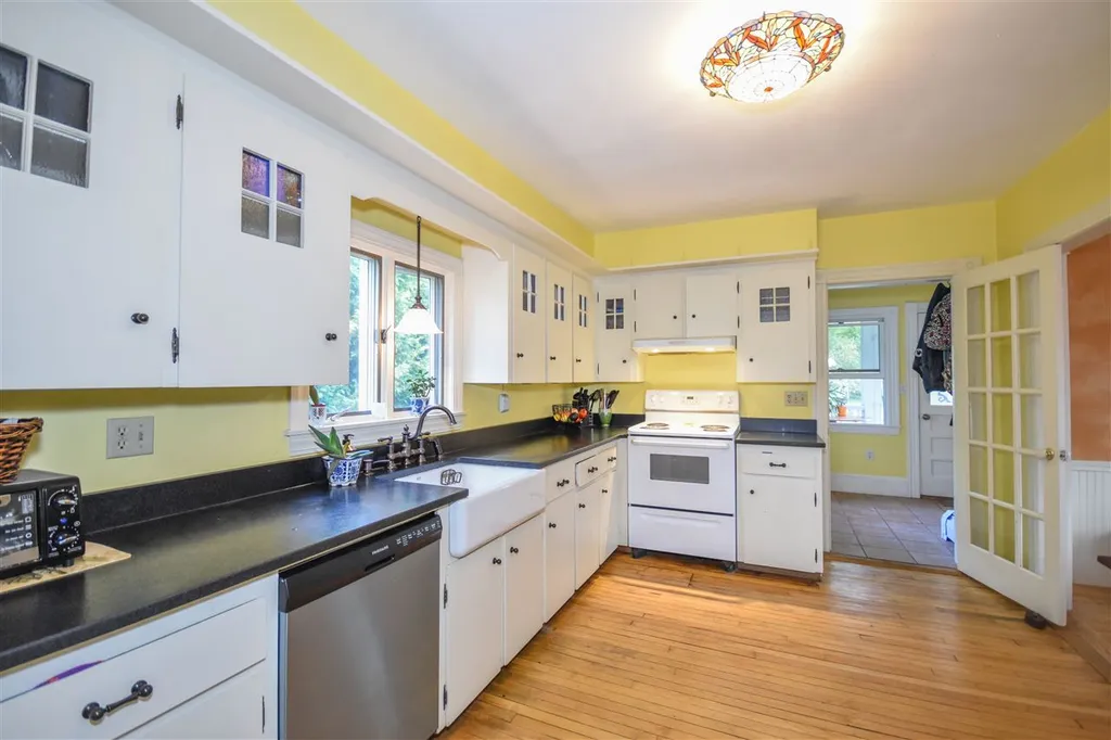 138 Court Street Dover NH 03820