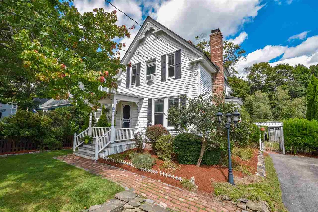 138 Court Street Dover NH 03820