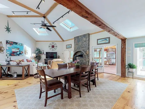 118 Union Road Stratham NH 03885