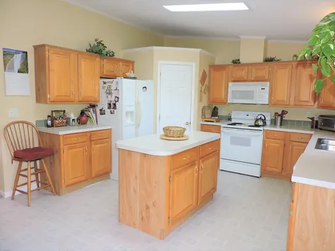 632 Benton Drive Laconia NH 03246