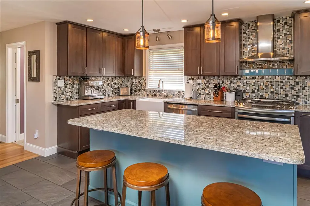 2 Sewall Road Portsmouth NH 03801