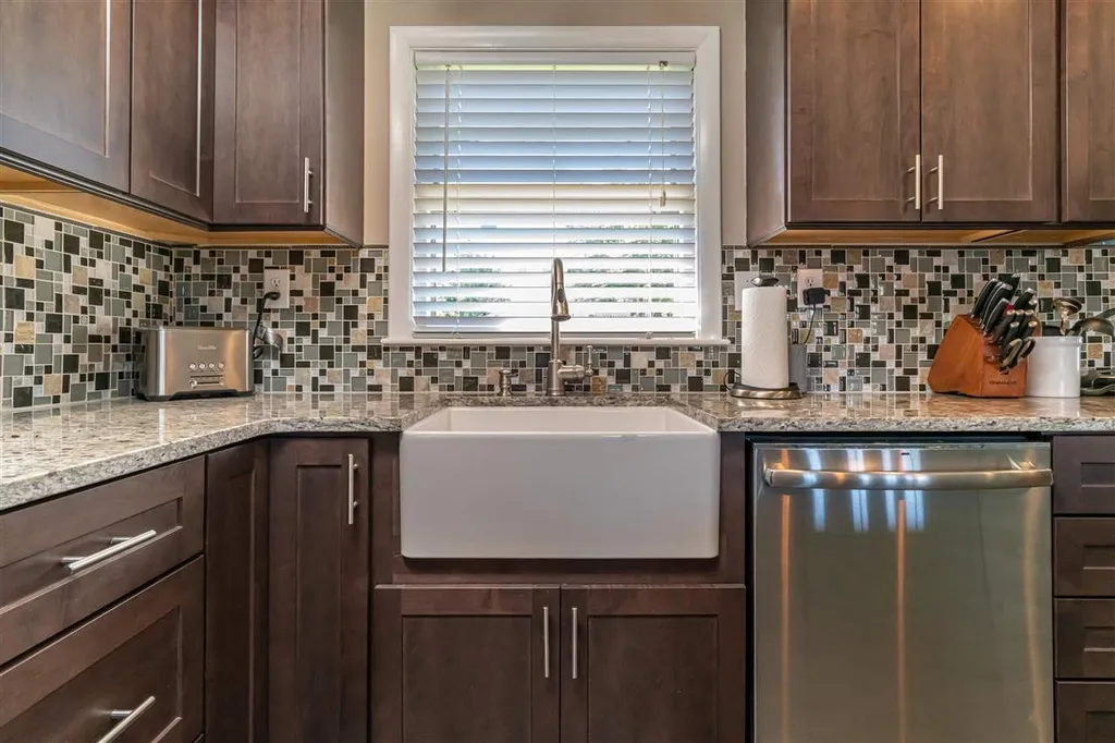 2 Sewall Road Portsmouth NH 03801