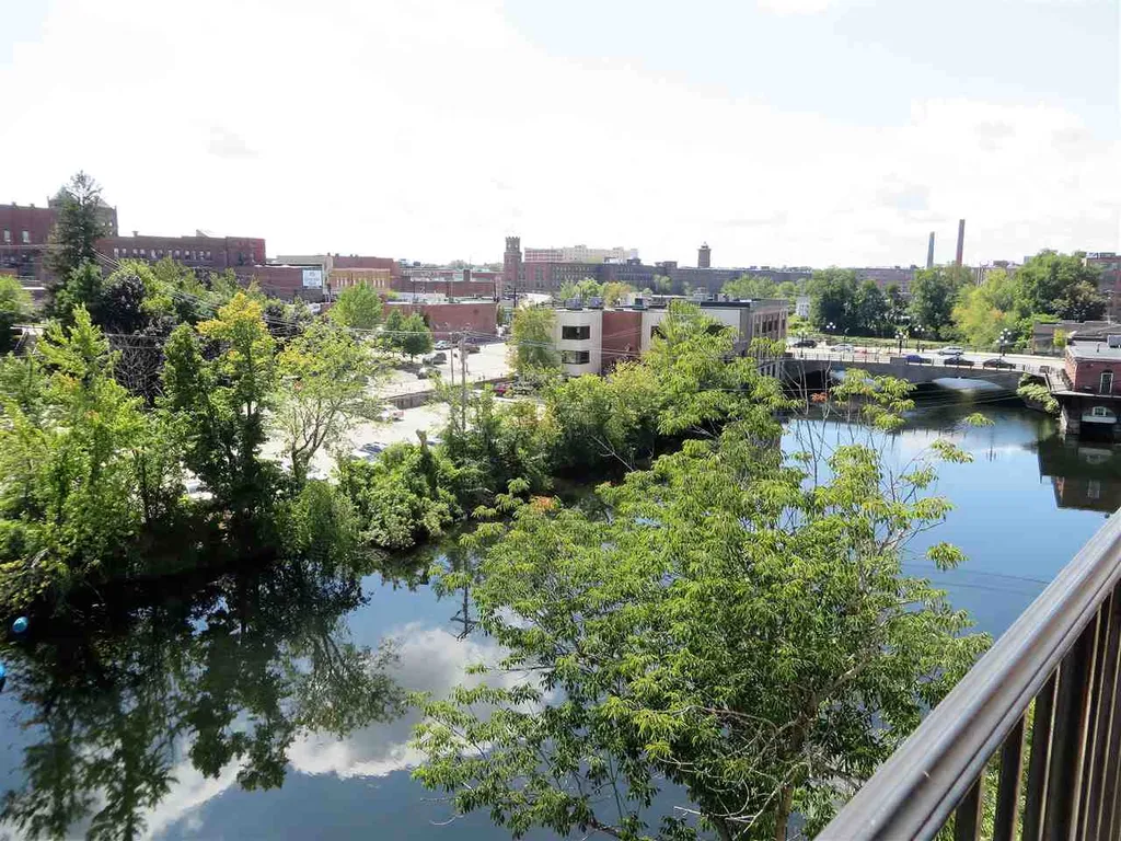 52 Main Street Nashua NH 03064