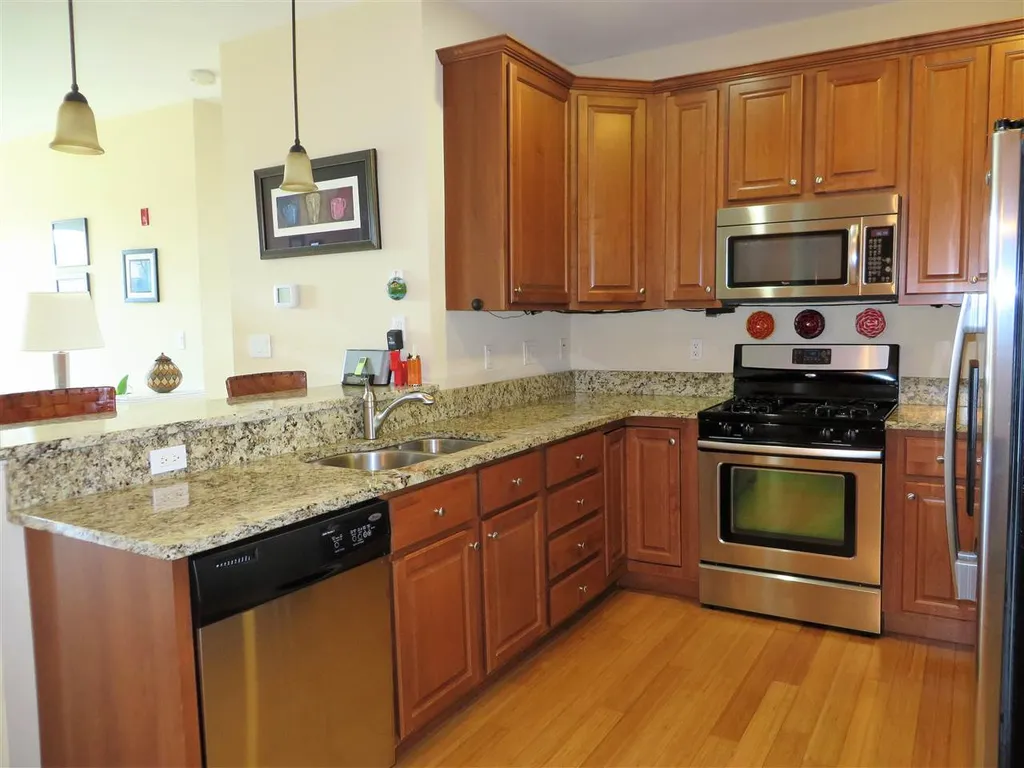 52 Main Street Nashua NH 03064