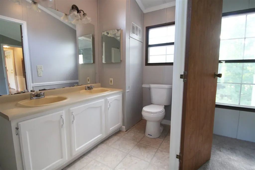 16 North Fuchsia Drive Rochester NH 03867