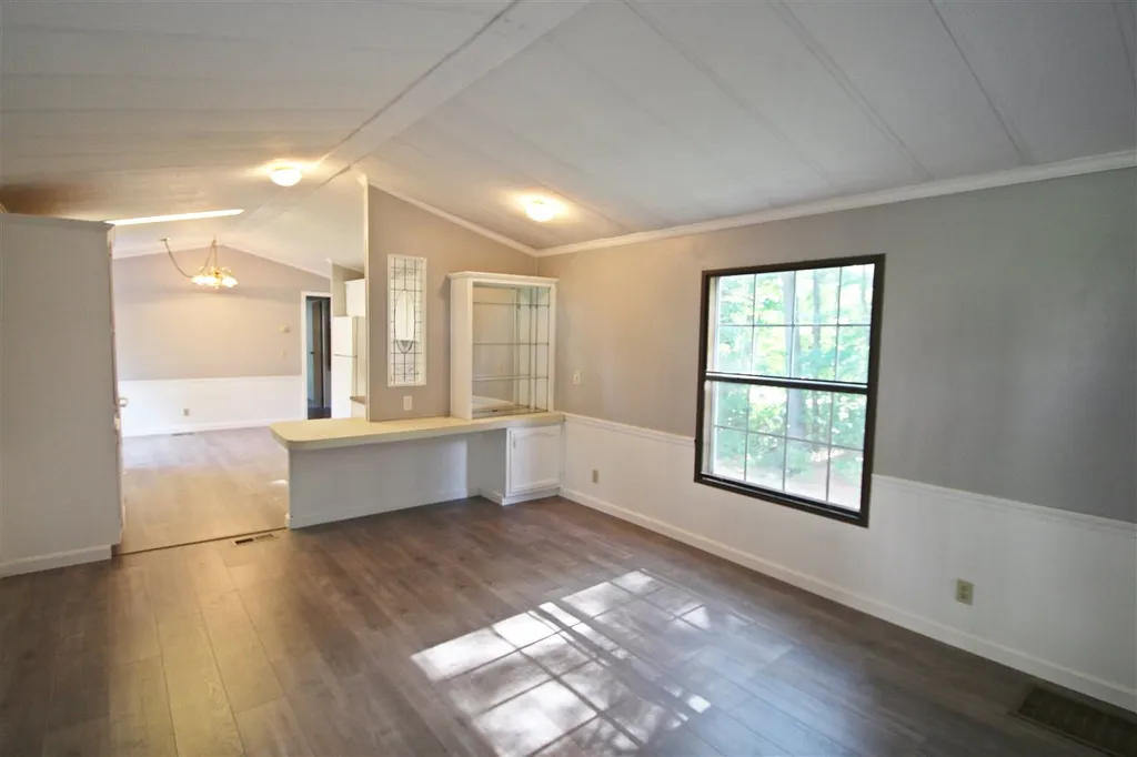 16 North Fuchsia Drive Rochester NH 03867