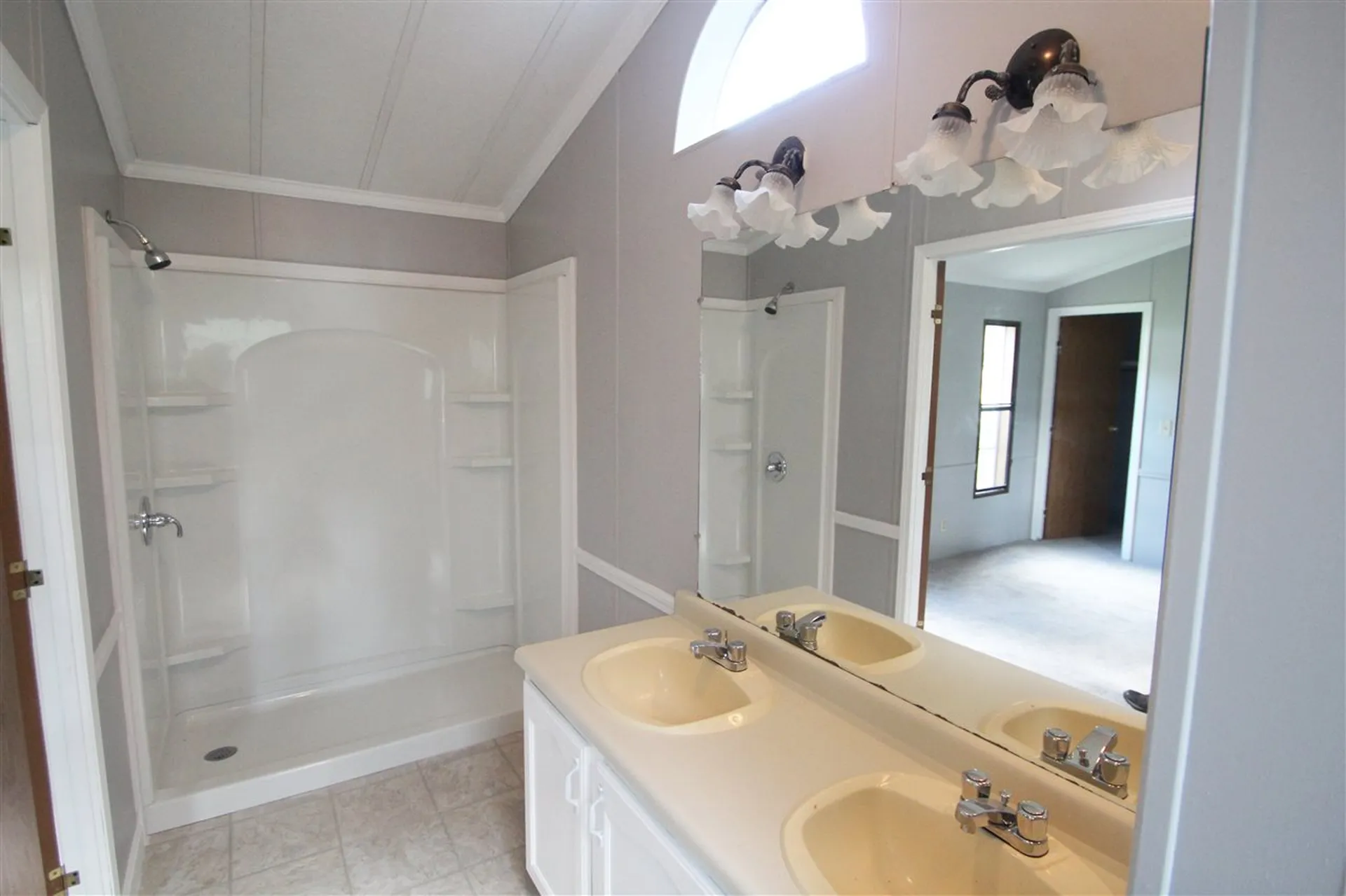 16 North Fuchsia Drive Rochester NH 03867