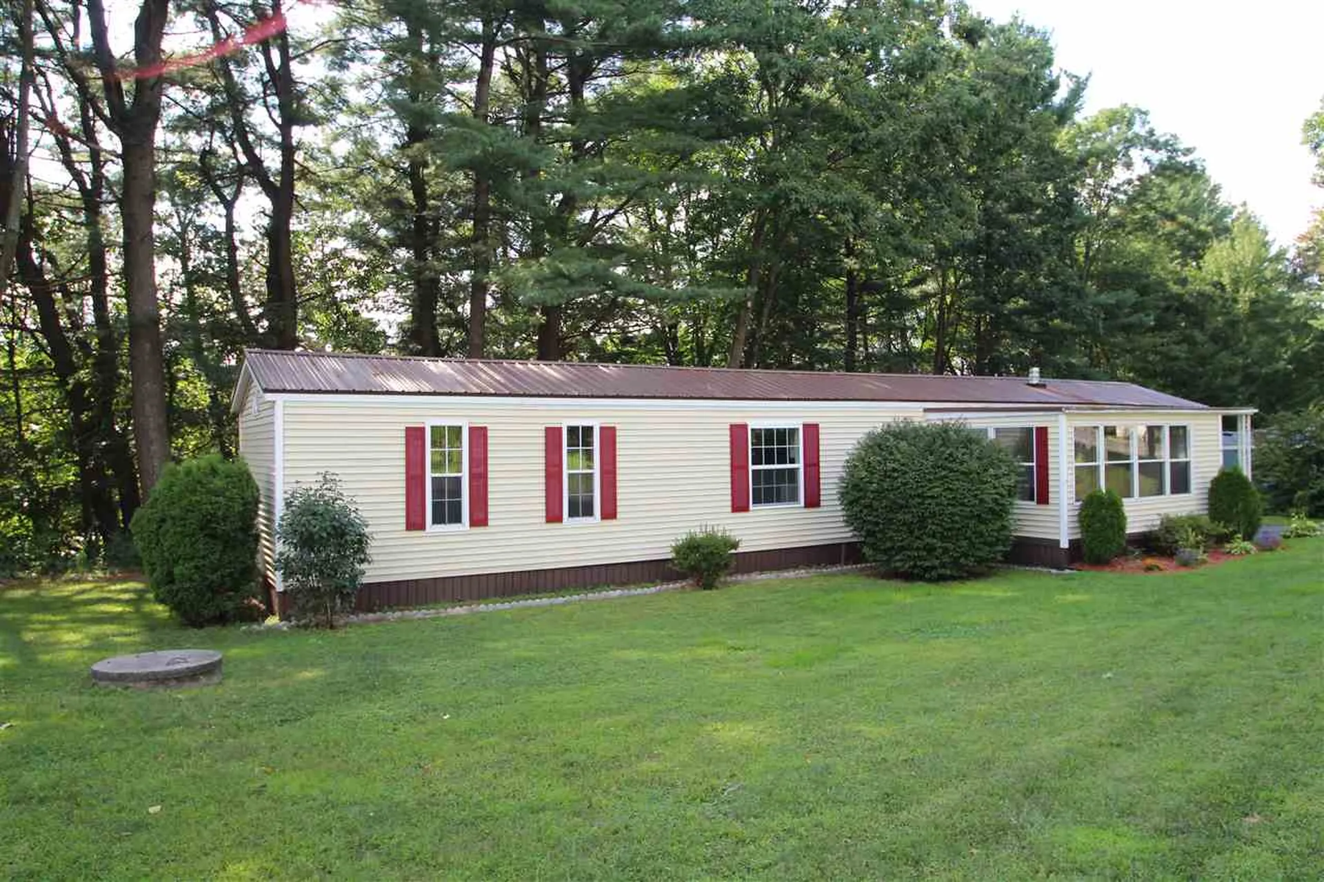 16 North Fuchsia Drive Rochester NH 03867