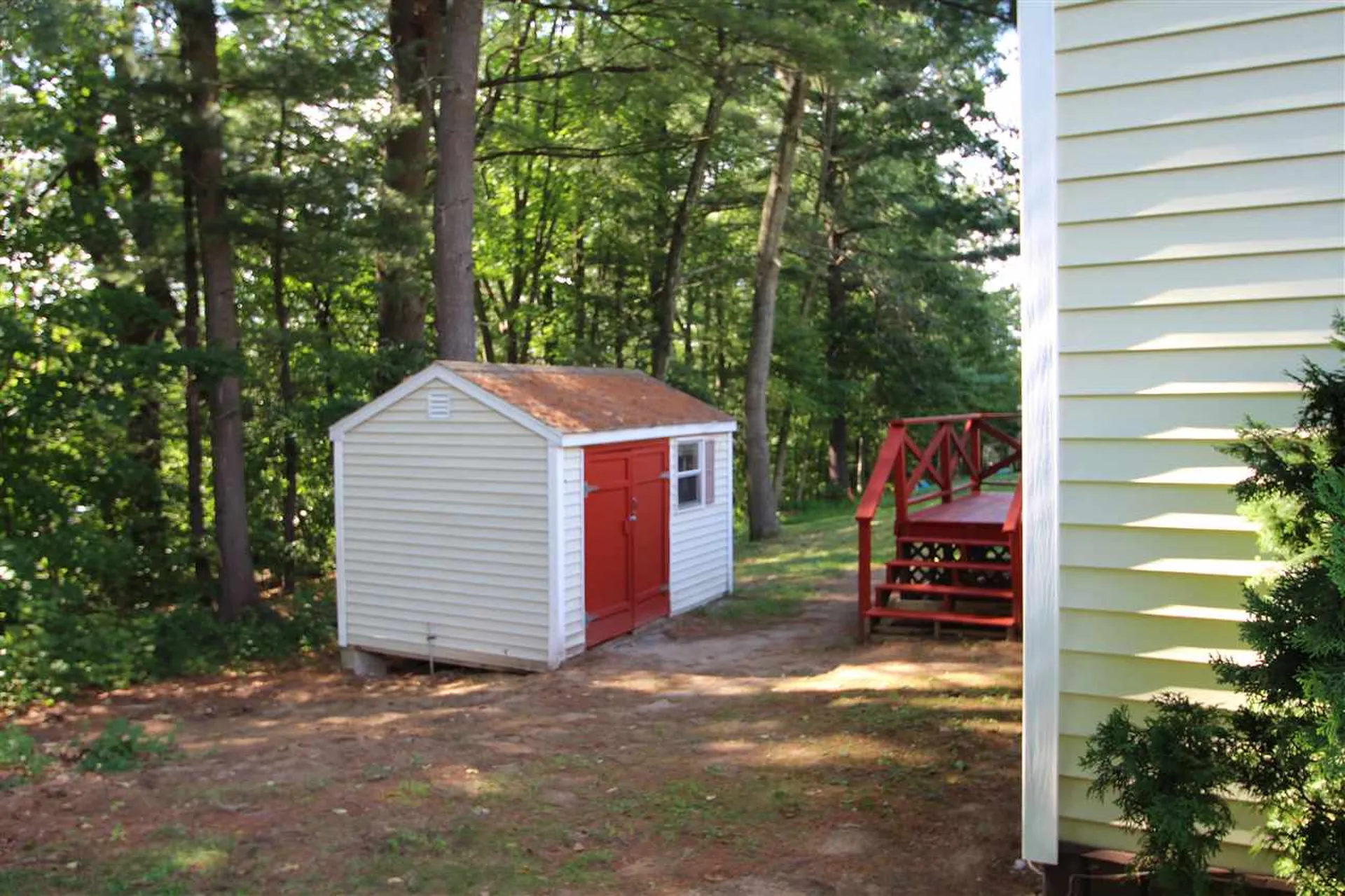 16 North Fuchsia Drive Rochester NH 03867