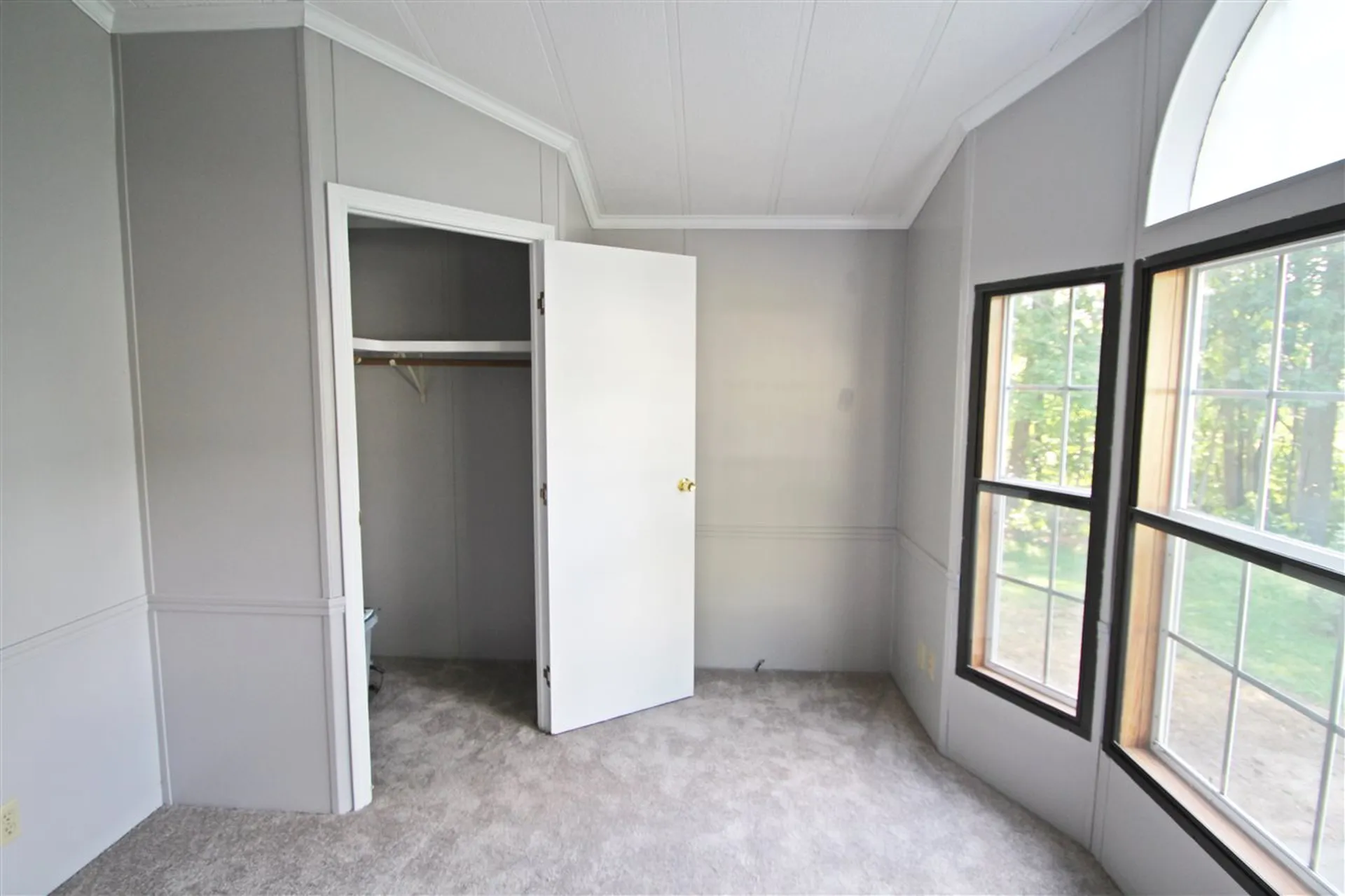 16 North Fuchsia Drive Rochester NH 03867