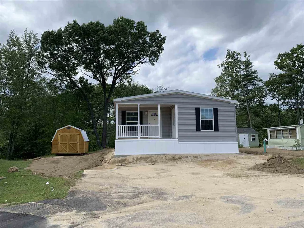 96 Riverview Drive Rochester NH 03867