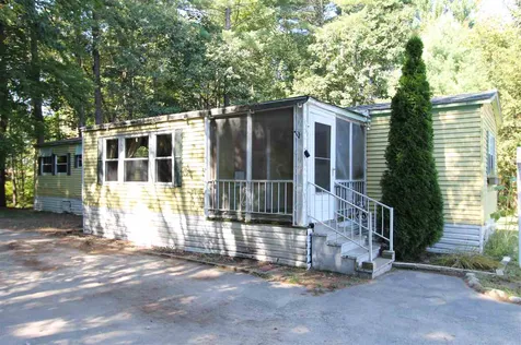 27 Chapparel Drive Londonderry NH 03053