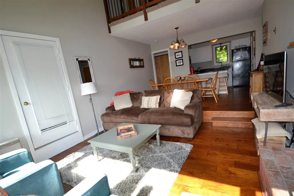 163 Upper Summit Road Warren VT 05674