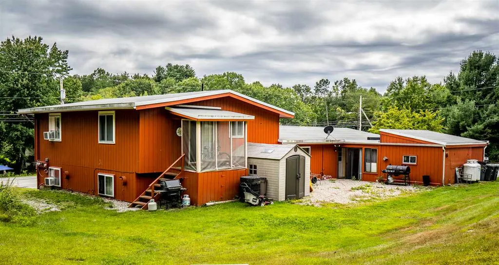 1 Johns Drive Hooksett NH 03106