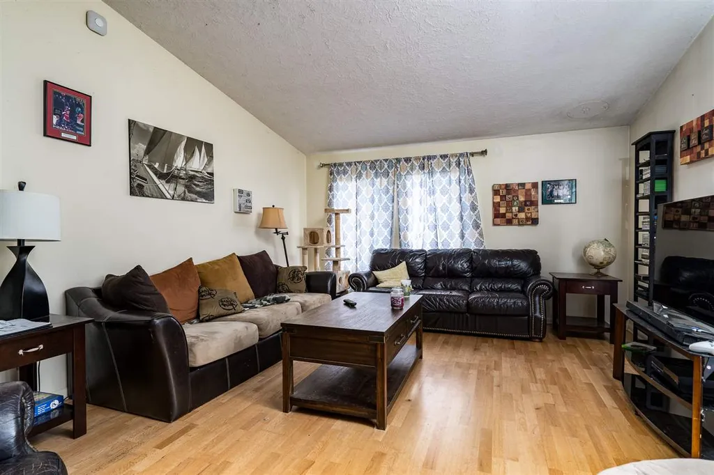 1 Johns Drive Hooksett NH 03106