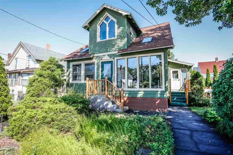 76 Oakdale Avenue Manchester NH 03103