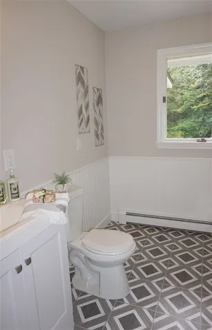 12 Emerald Lane Hillsborough NH 03244
