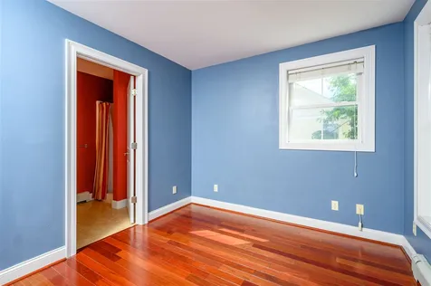 1044 North Avenue Burlington VT 05408
