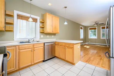 1044 North Avenue Burlington VT 05408
