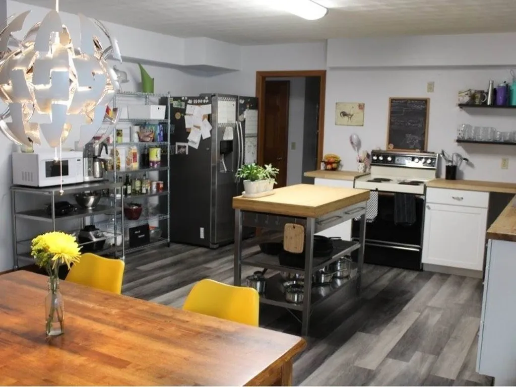 87 Wild Rose Circle Shelburne VT 05482