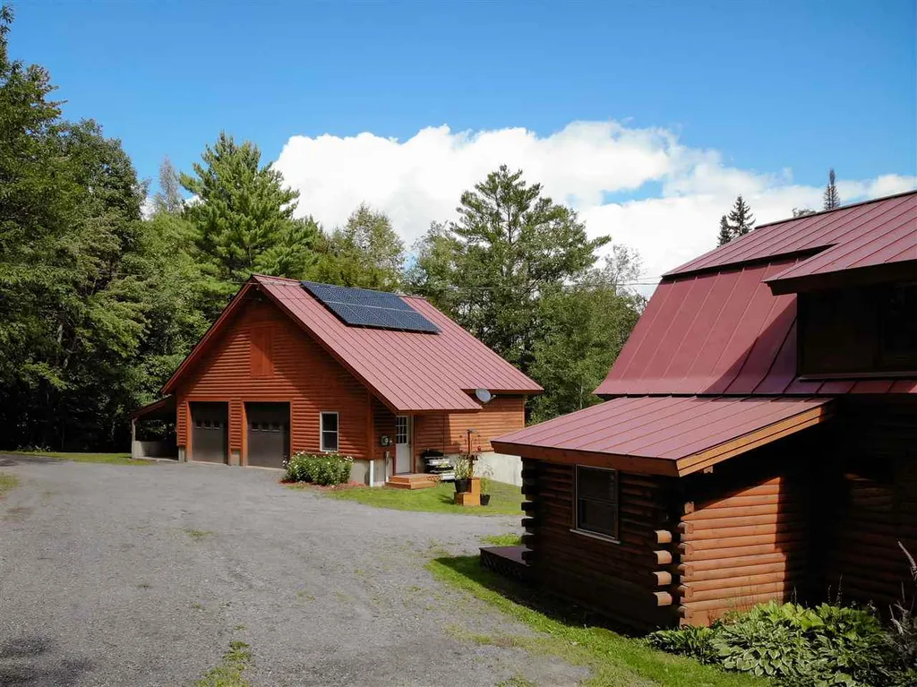 161 Old Post Road Bradford VT 05033