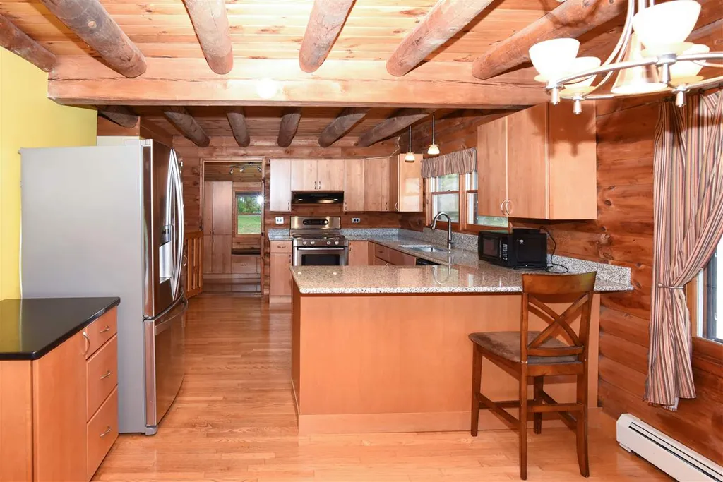 161 Old Post Road Bradford VT 05033