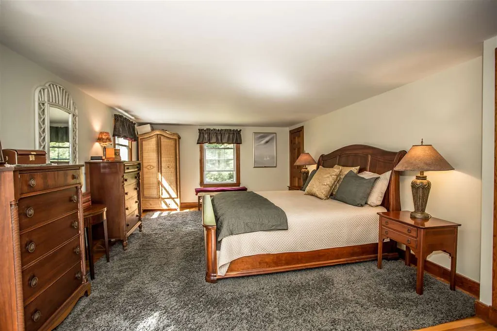 279 Mountain Road Jaffrey NH 03452