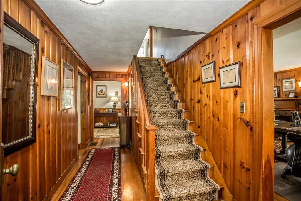 279 Mountain Road Jaffrey NH 03452
