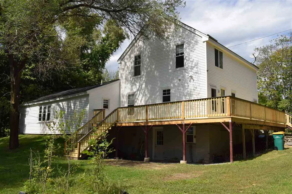 23 Western Avenue Rochester NH 03867