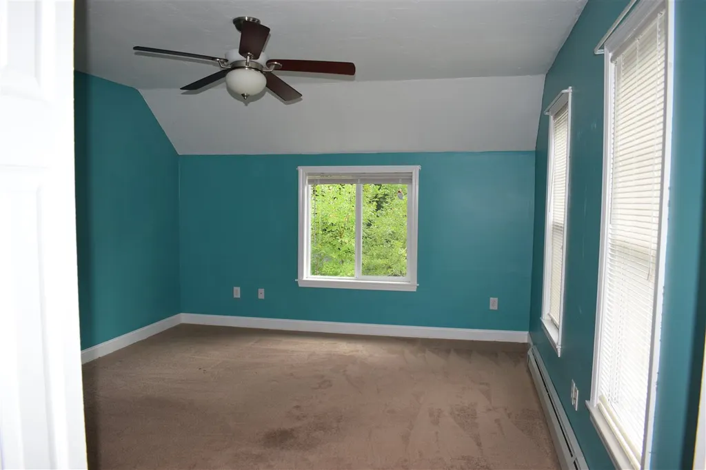 23 Western Avenue Rochester NH 03867