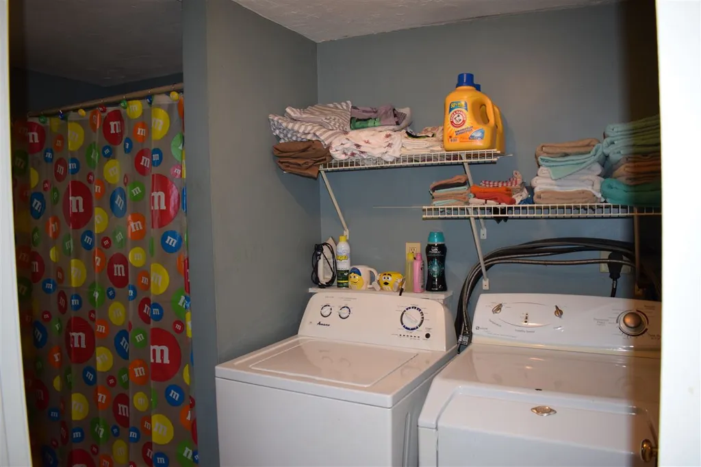 23 Western Avenue Rochester NH 03867