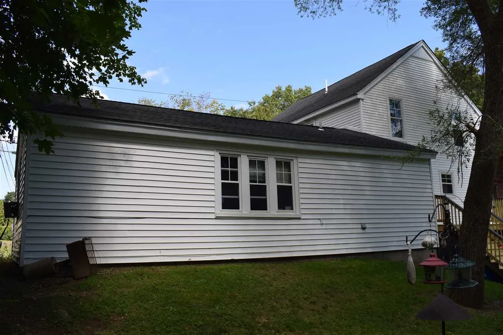 23 Western Avenue Rochester NH 03867