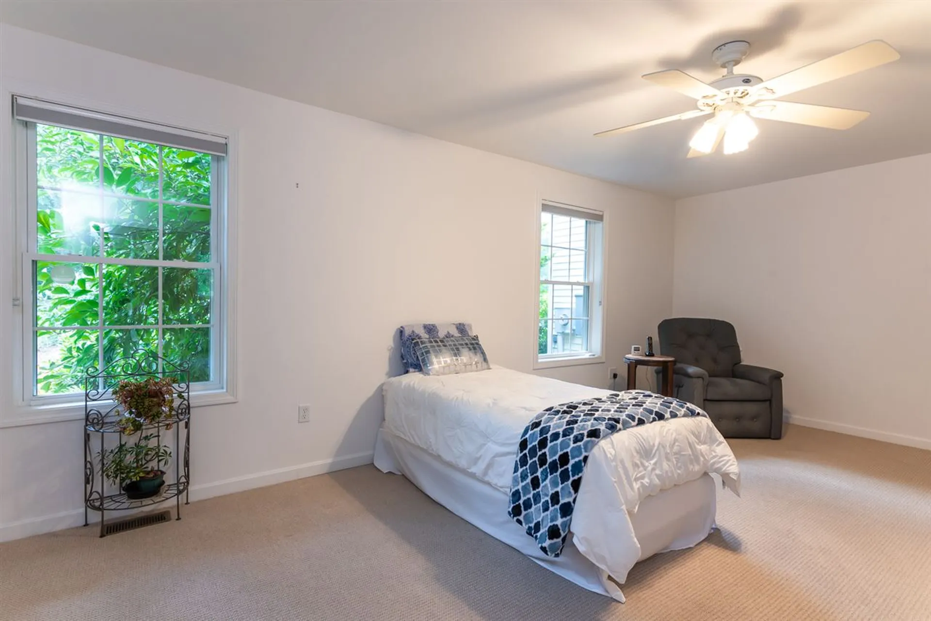 14 Abbey Road Merrimack NH 03054
